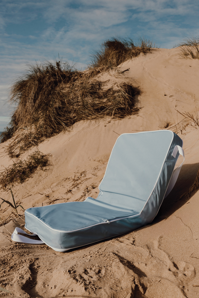 Picture of VINGA Lagoa GRS beach chair