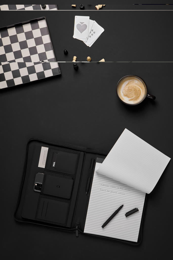 Picture of VINGA Baltimore RCS A4 portfolio