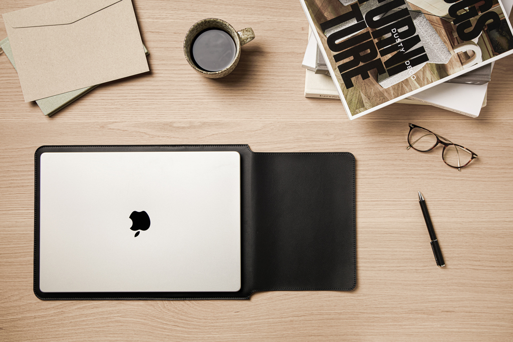 Picture of VINGA Timo PU RCS RPET 16" laptop sleeve